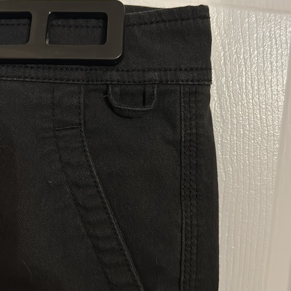 BC Clothing. 32/30 x 28.25” Inseam. Black. Men’s Casual Pants Like New - Picture 8 of 11